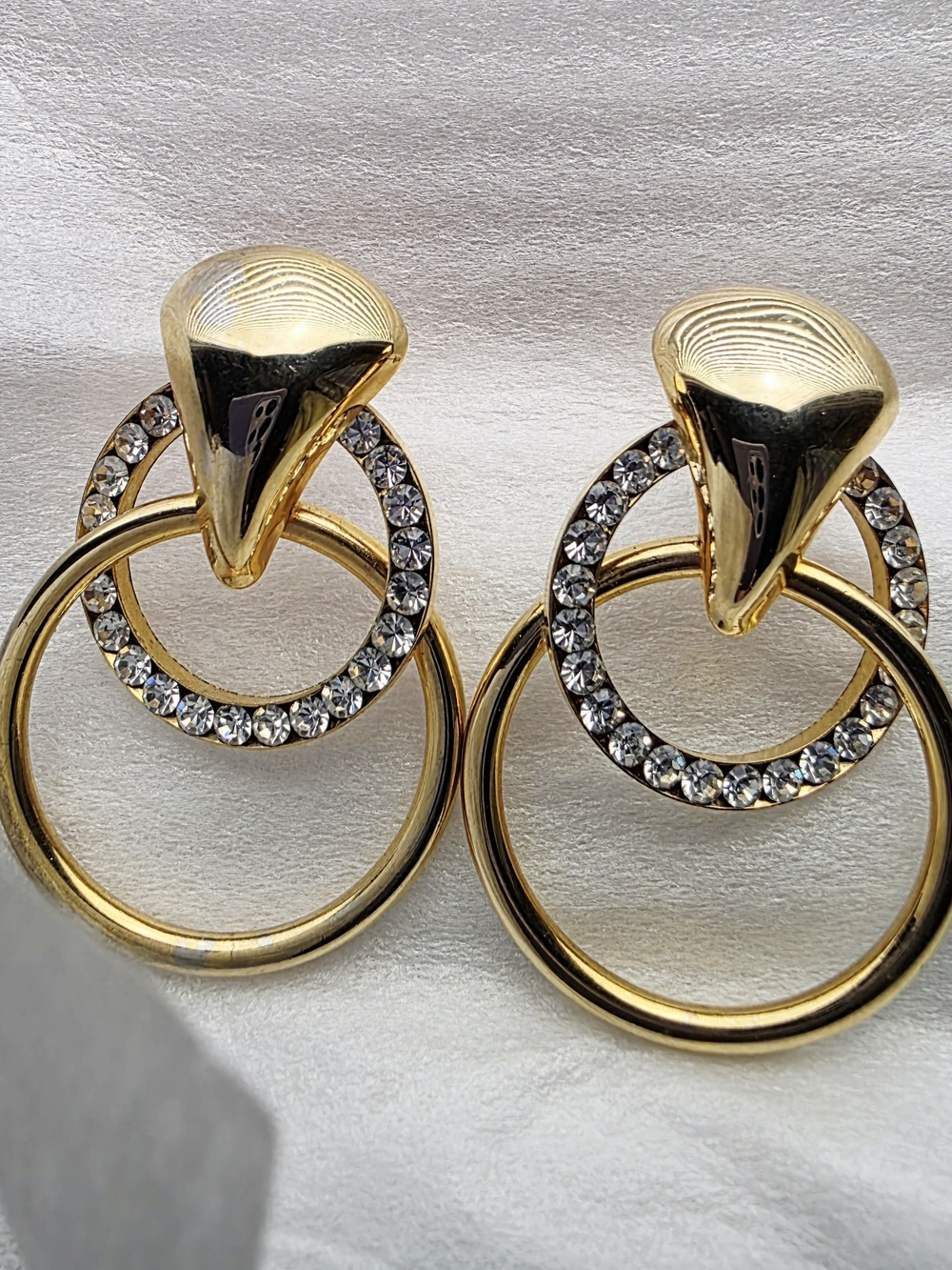 Vintage 80s Gold Interlocking Double Hoop Rhinestone Earrings Door Knock